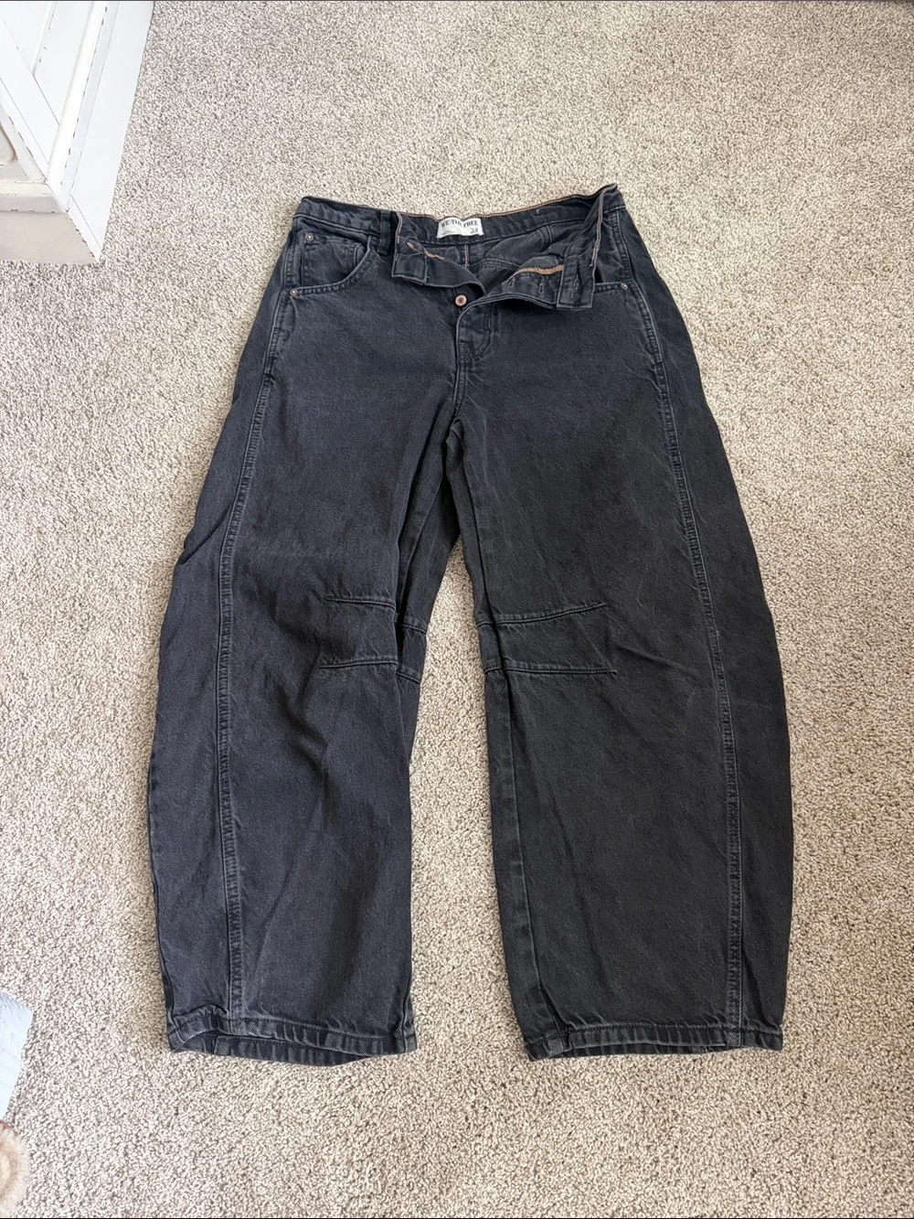 Free People Washed Black Barrel Jeans - Picture 1 of 3